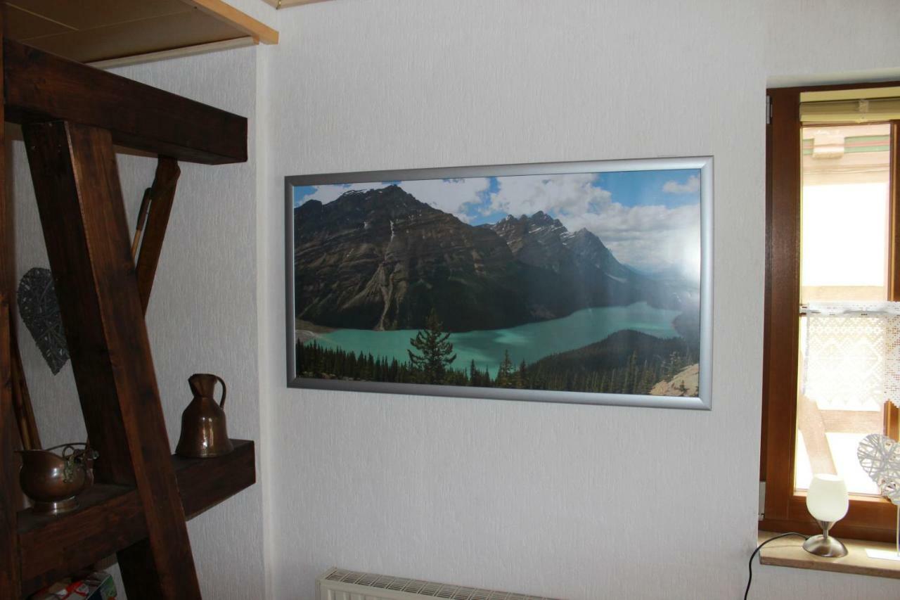 Ferienwohnung Schwarz Benshausen ภายนอก รูปภาพ