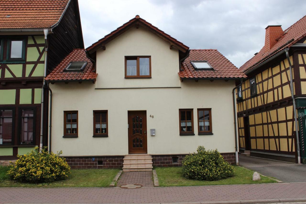 Ferienwohnung Schwarz Benshausen ภายนอก รูปภาพ
