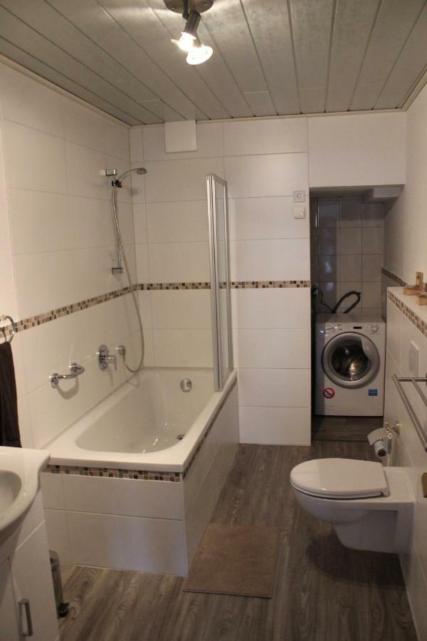 Ferienwohnung Schwarz Benshausen ภายนอก รูปภาพ